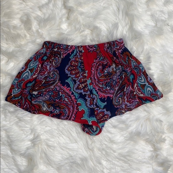 Band of Gypsies Boho Paisley Pattern Shorts - Picture 7 of 7